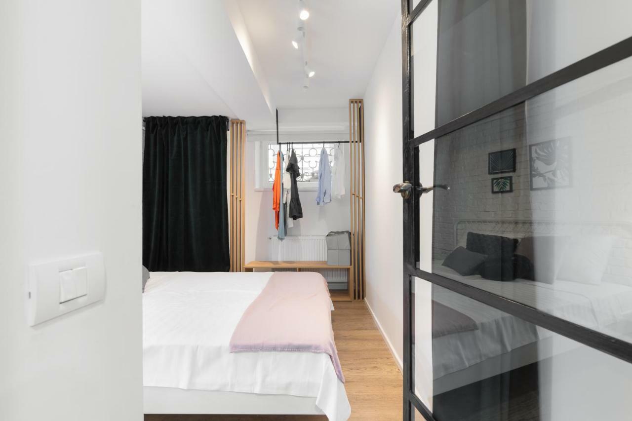 Historical Center 2 By Urbanesq Apartment Bucharest Luaran gambar